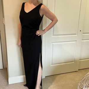 Tahari V neck Black Crepe Gown with Side Shirring and slit hem size 10
